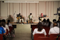 198_resize