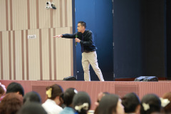 1X1A2481_resize