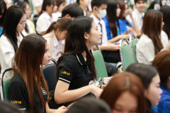 1X1A2484_resize