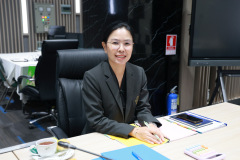 1X1A2524_resize