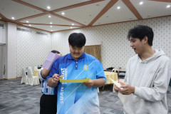 LINE_ALBUM_19869_260819_29