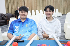 LINE_ALBUM_19869_260819_35
