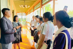 LINE_ALBUM_91268_251212_106