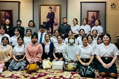 LINE_ALBUM_91268_251212_27