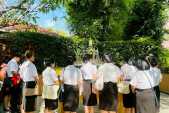 LINE_ALBUM_91268_251212_67