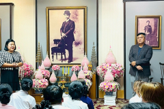 LINE_ALBUM_91268_251212_8