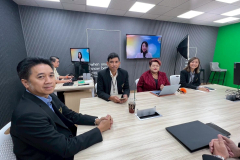 LINE_ALBUM_2025.10.14_251015_12