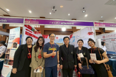 LINE_ALBUM_2025.12.15_251215_12