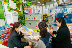 LINE_ALBUM_151268_251215_40