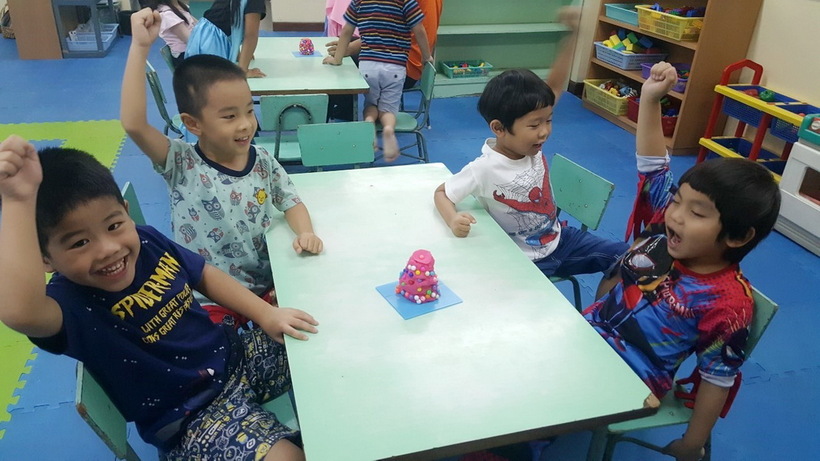 ห้องครูฟ้า เมื่อเช้า_190515_0004_resize
