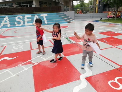 Kid play plearn#LP_190515_0005_resize
