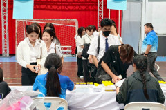 LINE_ALBUM_1462025_250616_105