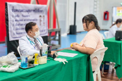 LINE_ALBUM_1462025_250616_135
