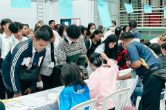 LINE_ALBUM_1462025_250616_3