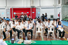 LINE_ALBUM_1462025_250616_89