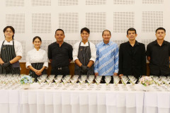 LINE_ALBUM_1622569-BE_260216_1