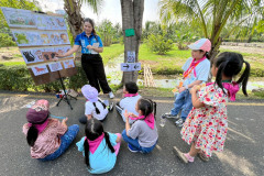 LINE_ALBUM_13369-เดินป่าจำลอง_260314_180