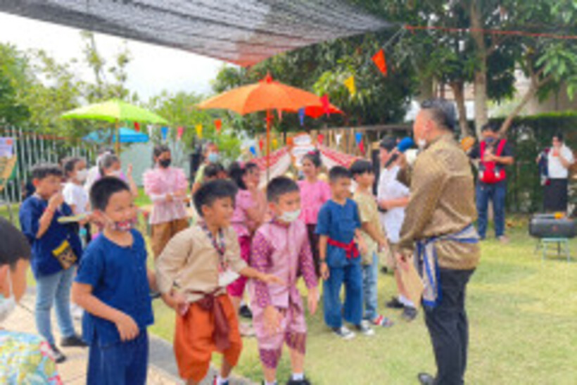 LINE_ALBUM_La-or-market_230316_101
