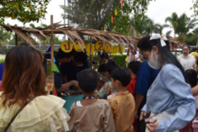 LINE_ALBUM_La-or-market_230316_104