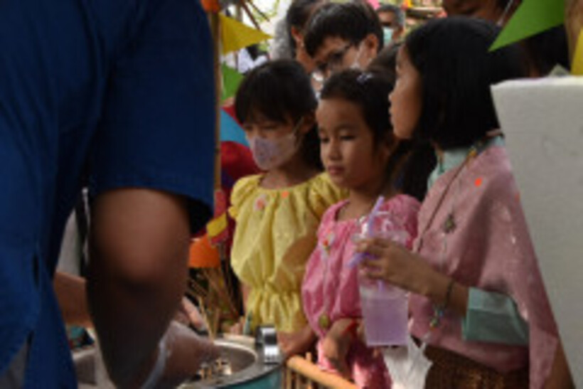 LINE_ALBUM_La-or-market_230316_113