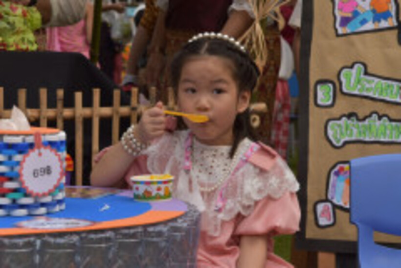 LINE_ALBUM_La-or-market_230316_115