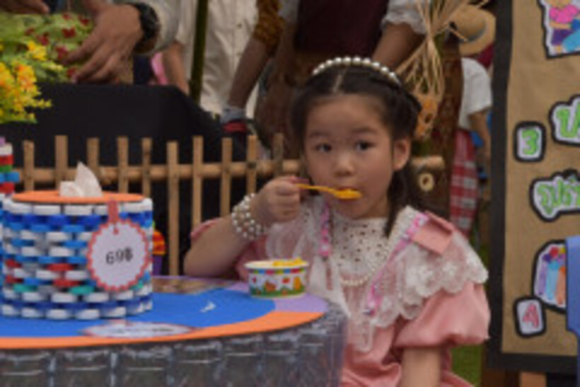 LINE_ALBUM_La-or-market_230316_116