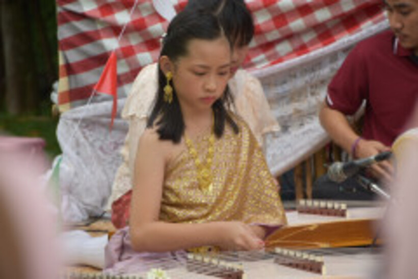 LINE_ALBUM_La-or-market_230316_131