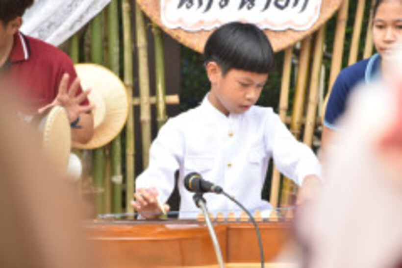 LINE_ALBUM_La-or-market_230316_132
