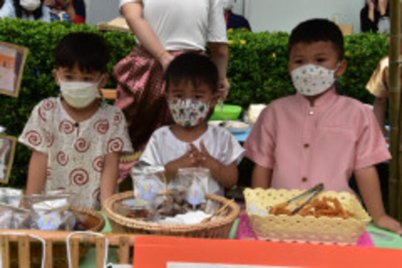 LINE_ALBUM_La-or-market_230316_143
