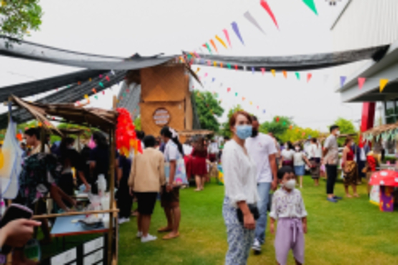 LINE_ALBUM_La-or-market_230316_178