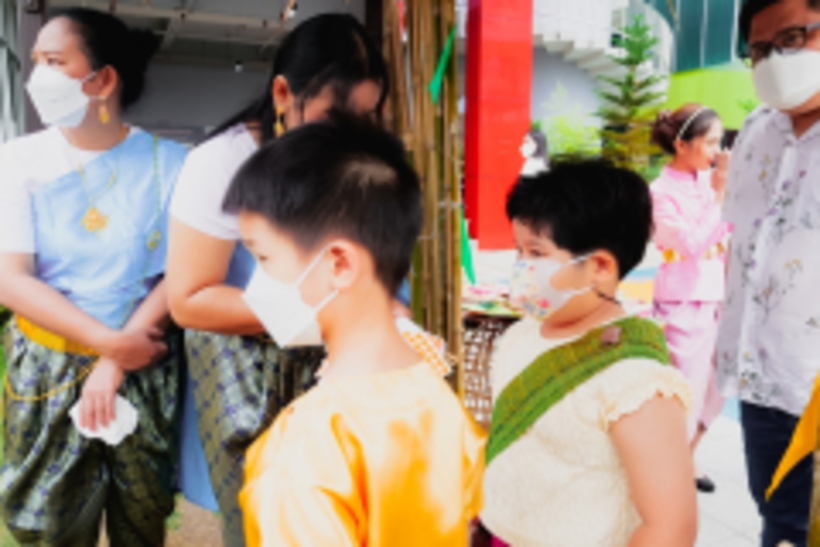 LINE_ALBUM_La-or-market_230316_185