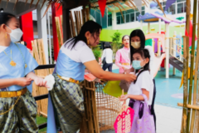 LINE_ALBUM_La-or-market_230316_188