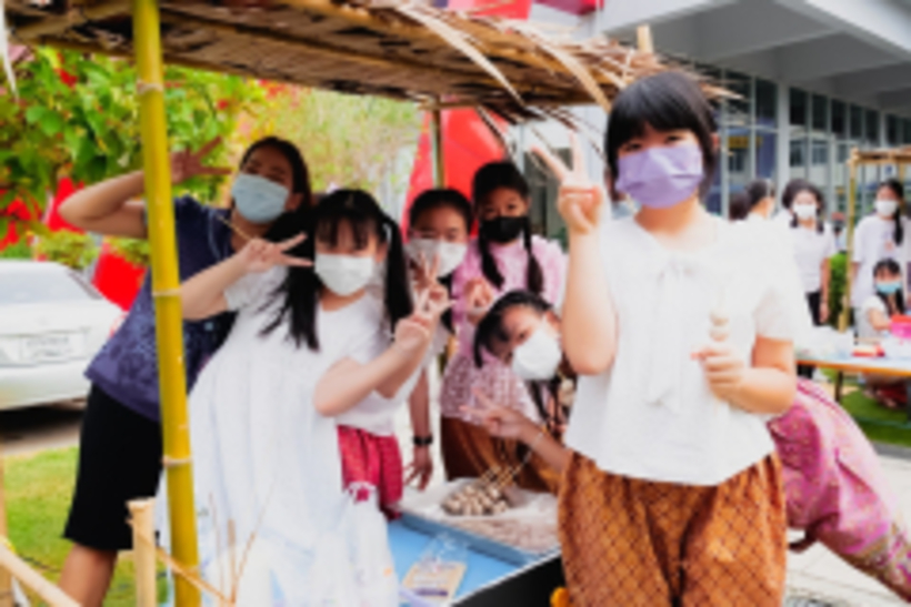 LINE_ALBUM_La-or-market_230316_200
