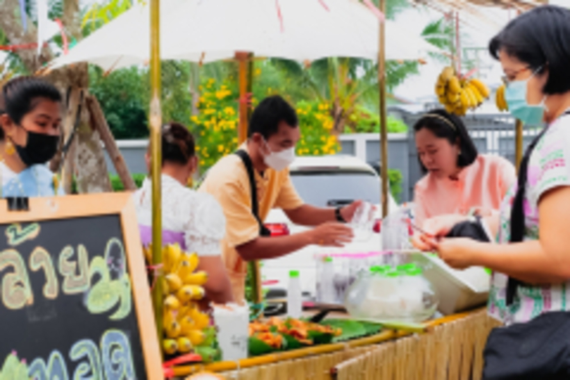 LINE_ALBUM_La-or-market_230316_210