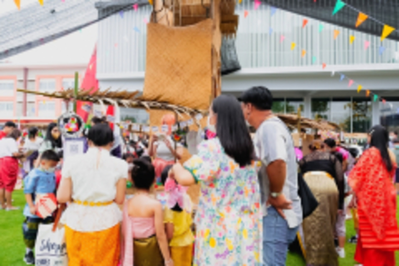 LINE_ALBUM_La-or-market_230316_213