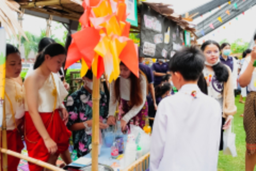 LINE_ALBUM_La-or-market_230316_218