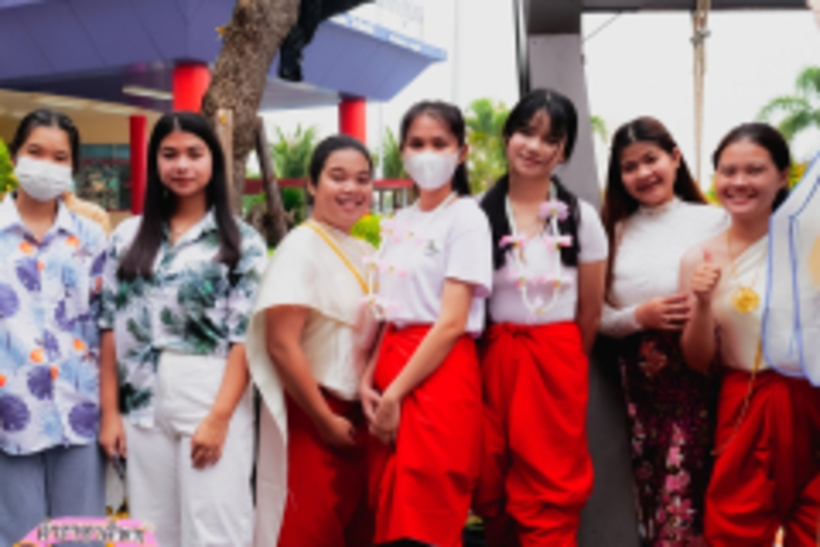 LINE_ALBUM_La-or-market_230316_221