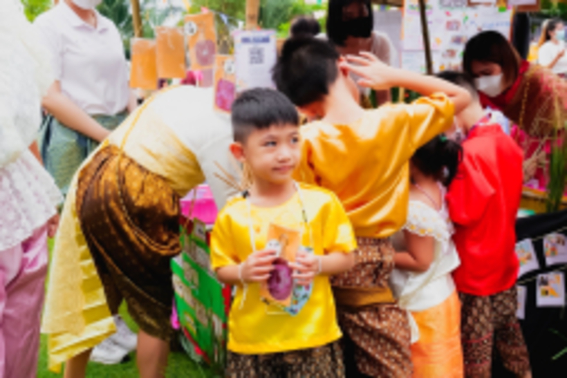 LINE_ALBUM_La-or-market_230316_225
