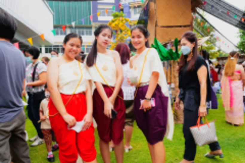 LINE_ALBUM_La-or-market_230316_231