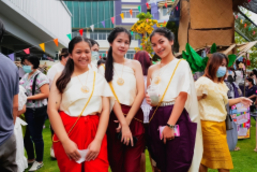 LINE_ALBUM_La-or-market_230316_233