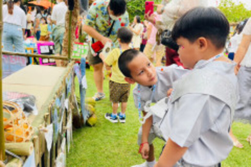 LINE_ALBUM_La-or-market_230316_24