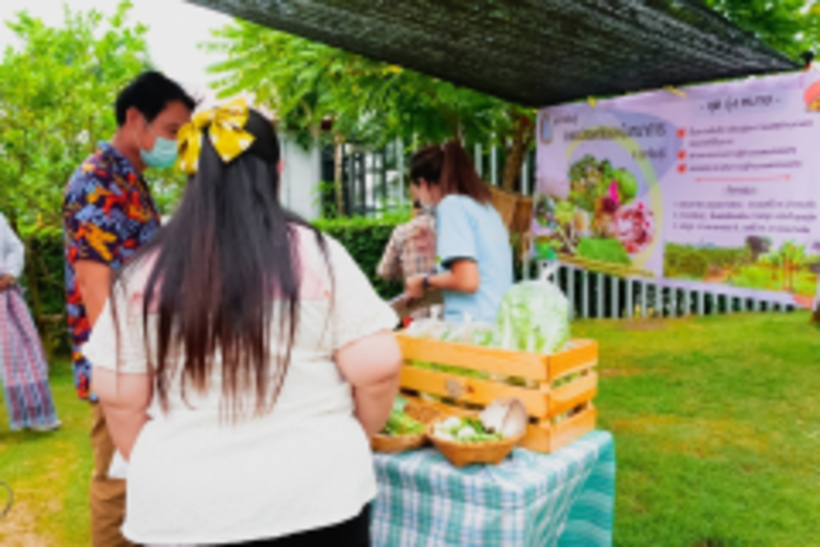 LINE_ALBUM_La-or-market_230316_266