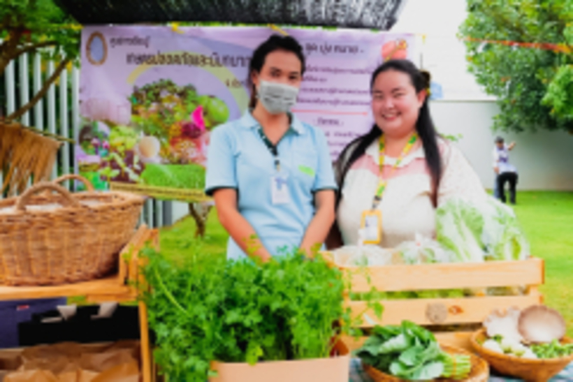 LINE_ALBUM_La-or-market_230316_268