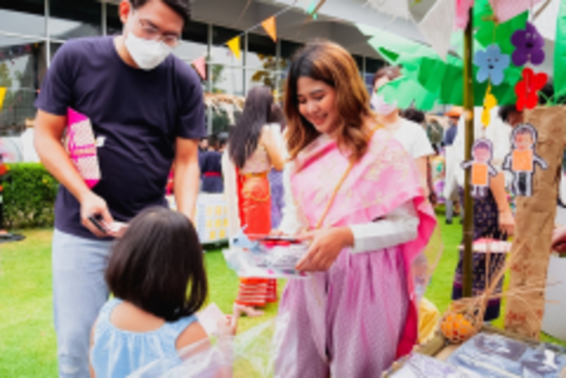 LINE_ALBUM_La-or-market_230316_270