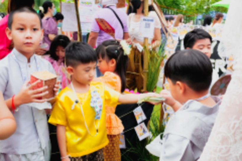 LINE_ALBUM_La-or-market_230316_272
