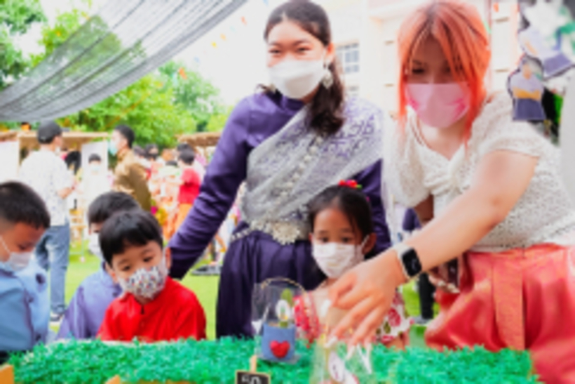 LINE_ALBUM_La-or-market_230316_289
