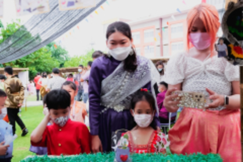 LINE_ALBUM_La-or-market_230316_291