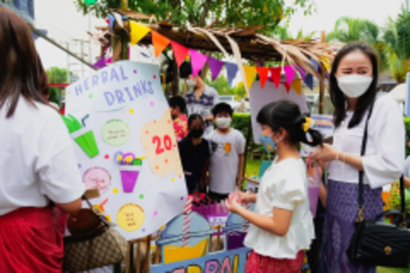 LINE_ALBUM_La-or-market_230316_293