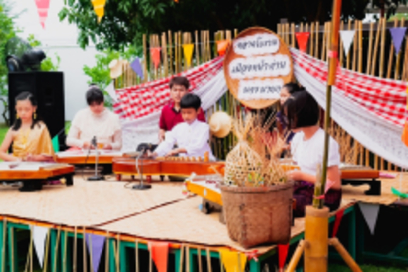 LINE_ALBUM_La-or-market_230316_299