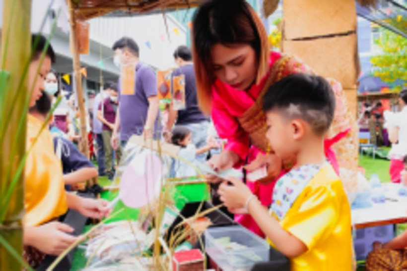 LINE_ALBUM_La-or-market_230316_301